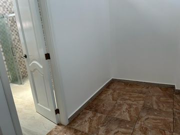 VENDO CASA EN PLAYAS DE 3 DORMITORIOS