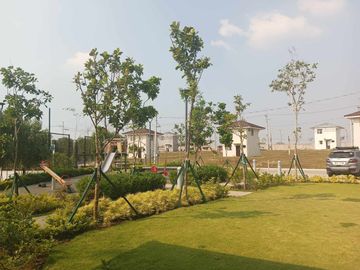 House and Lot For Sale in Cavite near  ALABANG and DE LA SALLE VERMOSA
