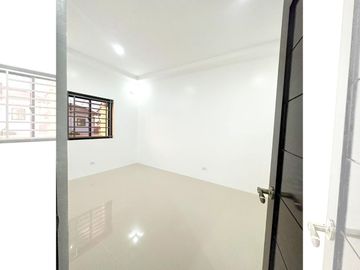 4 BEDROOM HOUSE AND LOT FOR SALE IN SAN PABLO, LAGUNA