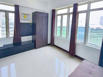 Stamford Executive Residences | One Bedroom 1BR Condo Unit For Sale - #7016