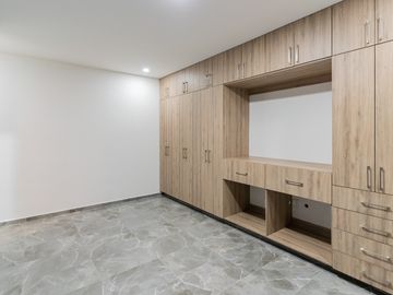 Magnífica Casa NUEVA con Alberca en privada en Buena Vista, Cuernavaca - VENTA