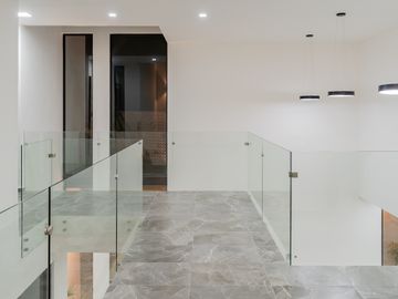 Magnífica Casa NUEVA con Alberca en privada en Buena Vista, Cuernavaca - VENTA