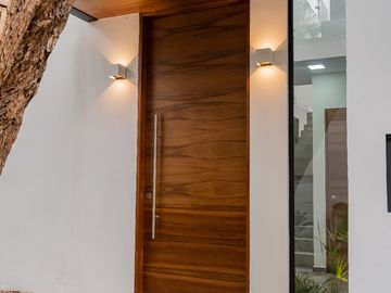 Magnífica Casa NUEVA con Alberca en privada en Buena Vista, Cuernavaca - VENTA