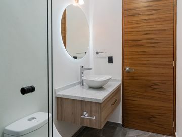 Magnífica Casa NUEVA con Alberca en privada en Buena Vista, Cuernavaca - VENTA