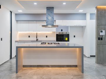 Magnífica Casa NUEVA con Alberca en privada en Buena Vista, Cuernavaca - VENTA