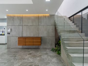 Magnífica Casa NUEVA con Alberca en privada en Buena Vista, Cuernavaca - VENTA
