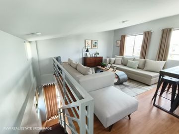 5 Bedroom Modern Design House and Lot in Alaminos Laguna