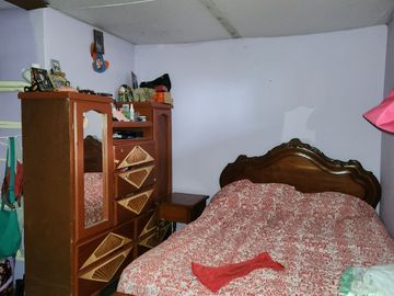 REMATE DE CASA CON LOCAL COMERCIAL EN AV. TUPAC AMARU - COMAS