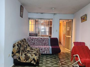 REMATE DE CASA CON LOCAL COMERCIAL EN AV. TUPAC AMARU - COMAS