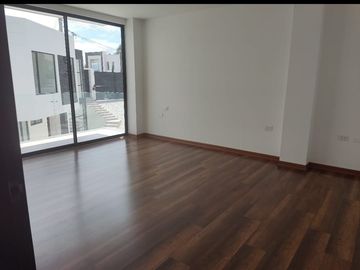 CASAS DE VENTA SECTOR CUMBAYA ALTURA RANCHO SAN FRANCISCO