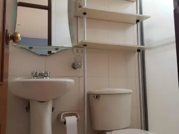 Se Vende Departamento en 5to Nivel/ubicado Urb. Cabaña Maria Excelente Zona.