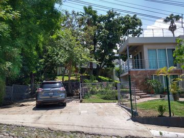 Casa con cañada en venta en Las Cañadas en Zapopan