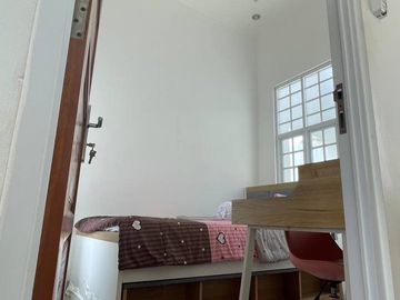 Rumah Model American Farm House di Purwakarta Dekat Sadang