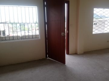 Vendo Casa en la Coop. Heriberto Maldonado, Santo Domingo