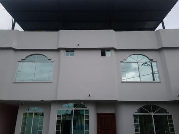 Vendo Casa en la Coop. Heriberto Maldonado, Santo Domingo