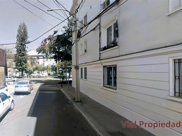 Casa Destino Comercial, cercanía Parque Bustamante. Pleno Barrio Italia.