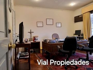 Casa Destino Comercial, cercanía Parque Bustamante. Pleno Barrio Italia.