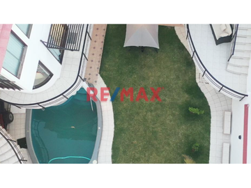 Alquilo Casa En Playa De Pimentel Con 3 Cocheras.(A.MELENDRES)