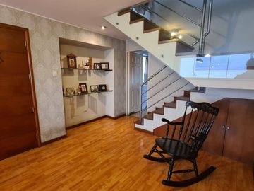 VENTA DE DEPARTAMENTO DUPLEX, MODERNO, 161 M2, 4 DORMITORIOS, 3 BAÑOS
