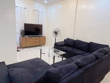 Townhouse for sale in Cainta