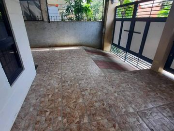 Townhouse for sale in Cainta
