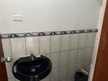 SAN GABRIEL VILLA MARIA DEL TRIUNFO VENTA DE CASA DE 161 M2 UBICADO A UNA CUADRA DEL ESTADIO OLLANTAY EN VALLECITO ALTO A 10 MINUTOS DE LA ESTACIÒN MA