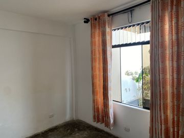 SAN GABRIEL VILLA MARIA DEL TRIUNFO VENTA DE CASA DE 161 M2 UBICADO A UNA CUADRA DEL ESTADIO OLLANTAY EN VALLECITO ALTO A 10 MINUTOS DE LA ESTACIÒN MA