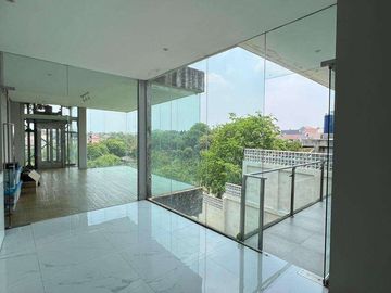 Rumah 6 Lantai Super Lux di Komplek Perdagangan Bintaro
