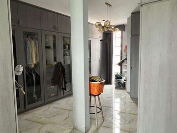 Rumah 6 Lantai Super Lux di Komplek Perdagangan Bintaro