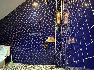 Rumah 6 Lantai Super Lux di Komplek Perdagangan Bintaro