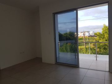 BAJAMOS EL PRECIO HERMOSA CASA EN VENTA, ARQUITECTURA MODERNA, INDEPENDIENTE, A ESTRENAR