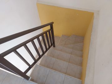 Casa de venta en la Urbanización Villa Bonita, 4 dormitorios, Mi Lote.