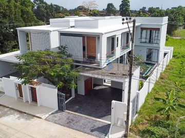 New Modern House with Pool in Hang Dong for Sale or Rent near Kad Farang Village