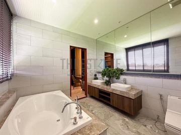 New Modern House with Pool in Hang Dong for Sale or Rent near Kad Farang Village