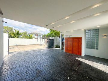 New Modern House with Pool in Hang Dong for Sale or Rent near Kad Farang Village