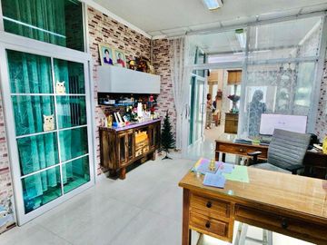 87427 - ขายทาวน์โฮม 3 ชั้น หมู่บ้านกาญจนาลักษณ์ 1 บางใหญ่ นนทบุรี