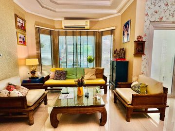 87427 - ขายทาวน์โฮม 3 ชั้น หมู่บ้านกาญจนาลักษณ์ 1 บางใหญ่ นนทบุรี