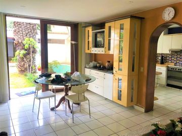 Se Vende Casa en San Isidro Cz - Residencial 9 Pisos y Azotea
