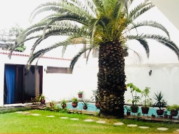 Se Vende Casa en San Isidro Cz - Residencial 9 Pisos y Azotea