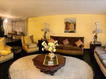 Se Vende Casa en San Isidro Cz - Residencial 9 Pisos y Azotea