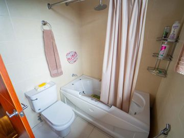 casa en venta 4 habitaciones sector Santa Lucía