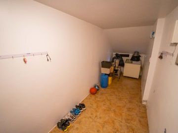 casa en venta 4 habitaciones sector Santa Lucía