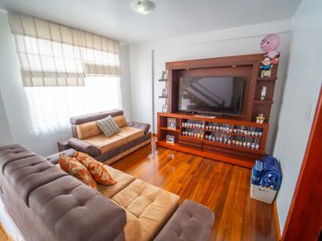 casa en venta 4 habitaciones sector Santa Lucía