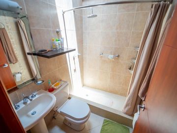casa en venta 4 habitaciones sector Santa Lucía