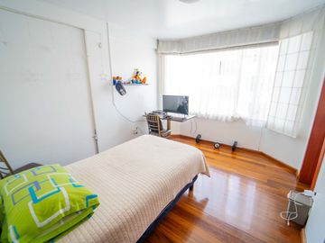 casa en venta 4 habitaciones sector Santa Lucía