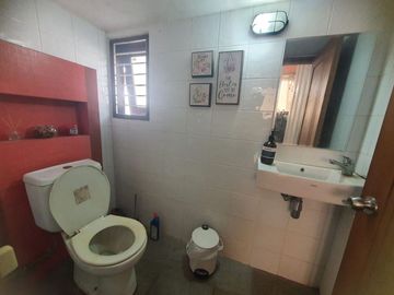 Rumah 2 Lantai Minimalis di Sektor 5 Bintaro 10267-GB 0811189----