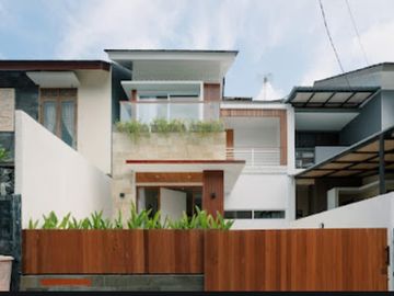 Rumah modern semi villa di Jimbaran bawah