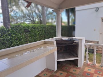 VENTA DE CASA QUINTA MELGAR