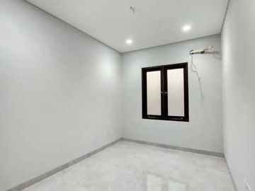 Rumah design classic modern di komplek Cempaka putih Jakarta pusat