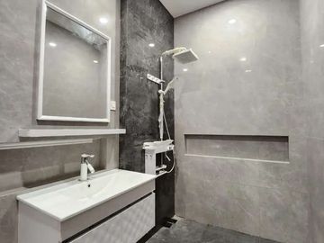 Rumah design classic modern di komplek Cempaka putih Jakarta pusat
